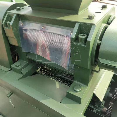1-6 t/h 용량 듀얼 롤러 압축 Granulator 작동하기 쉽고 비료 프레스