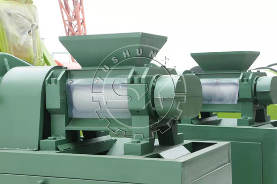 수분 8%~12% 두 배 롤러 추출 Granulator for Dry Granulation of Phospate